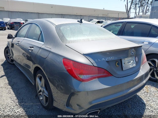 Mercedes-Benz CLA 250 2015 WDDSJ4EB4FN239981 Image 3