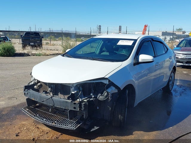 Toyota Corolla Le Eco 2018 5YFBPRHE2JP812576 Image 2