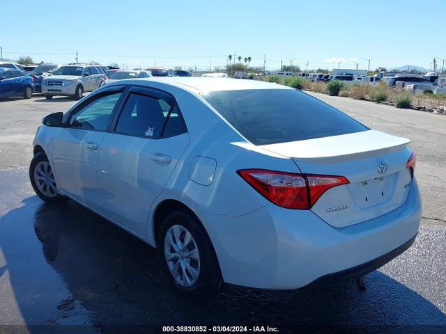 Toyota Corolla Le Eco 2018 5YFBPRHE2JP812576 Image 3