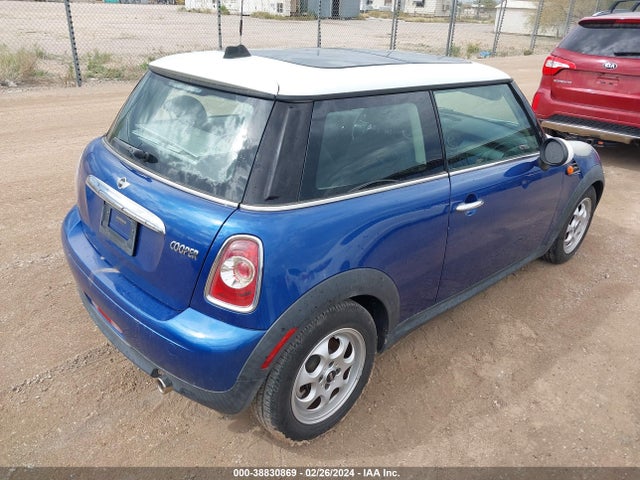 2013 MINI HARDTOP WMWSU3C53DT546380 Photo 3