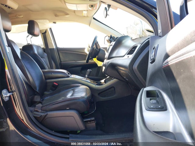 2018 DODGE JOURNEY GT VIN: 3C4PDCEG4JT380300