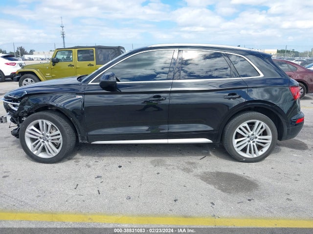 Audi Q5 Premium Plus 2018 WA1BNAFY1J2125828 Image 14