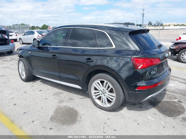 Audi Q5 Premium Plus 2018 WA1BNAFY1J2125828 Image 3