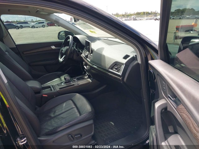 Audi Q5 Premium Plus 2018 WA1BNAFY1J2125828 Image 5