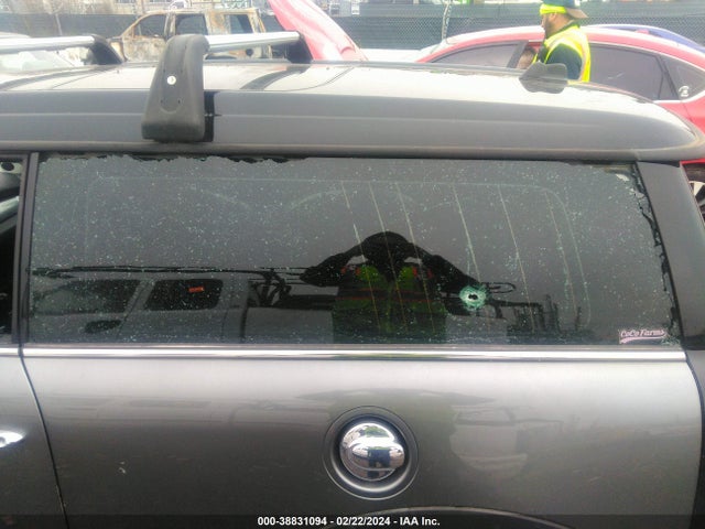 2008 MINI COOPER S CLUBMAN WMWMM33598TP87990 Photo 5