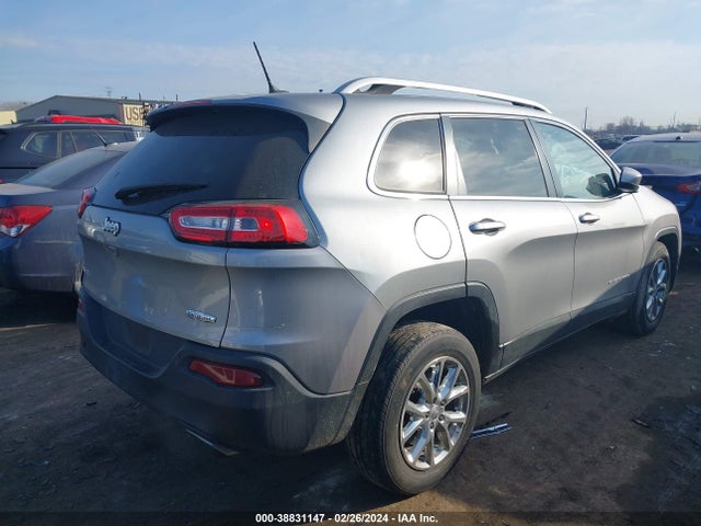 Jeep Cherokee Latitude 2016 1C4PJMCS2GW181321 Image 4