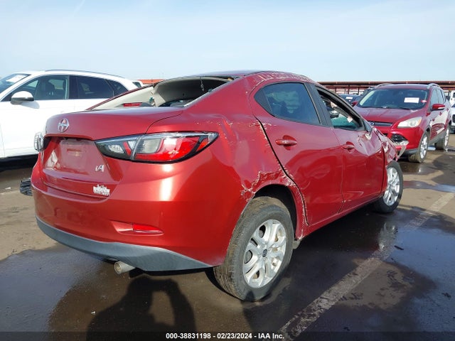 3MYDLBZV1GY142779 Scion IA