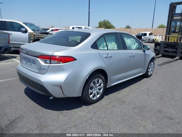 Toyota Corolla Hybrid Le 2024 JTDBCMFE1R3041789 Image 4