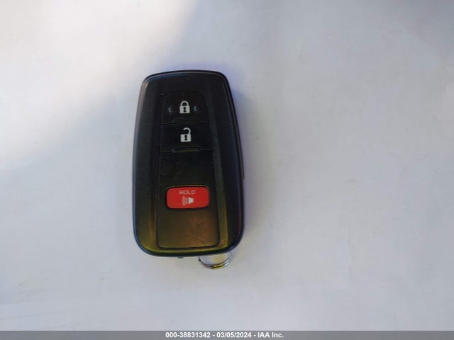 Toyota Prius Two 2016 JTDKBRFU2G3513695 Image 11