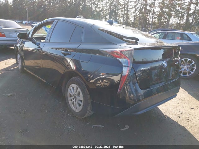 Toyota Prius Two 2016 JTDKBRFU2G3513695 Image 3