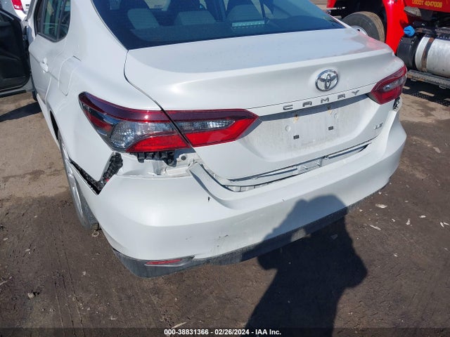 Toyota CAMRY LE 2022 4T1C11AK9NU054389 Image 6