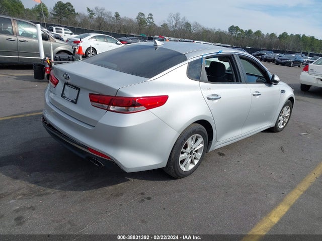 KIA Optima Lx 2016 KNAGT4L36G5104120 Image 4