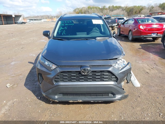 Toyota RAV4 LE 2020 2T3F1RFV1LC107445 Image 12