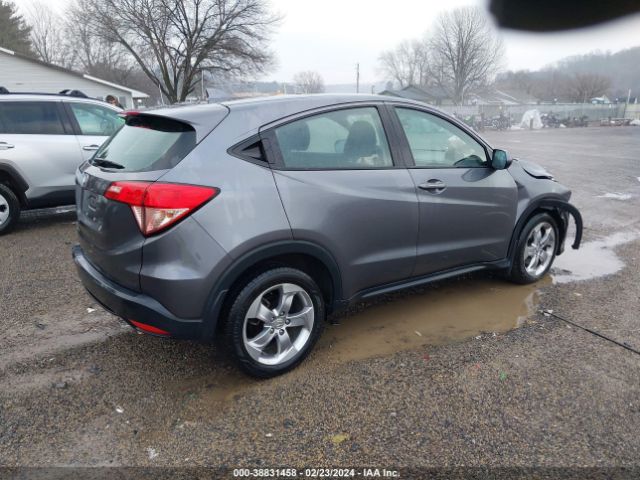 3CZRU5H35JM715260 Honda HR-V LX