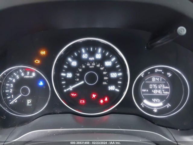3CZRU5H35JM715260 Honda HR-V LX
