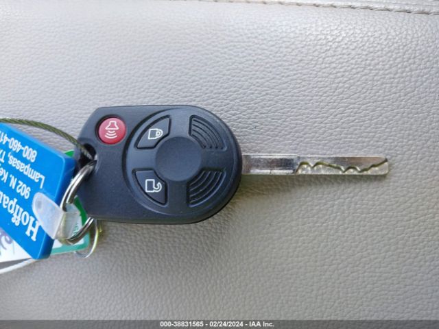 1FMCU0GD3HUA60977 Ford ESCAPE SE