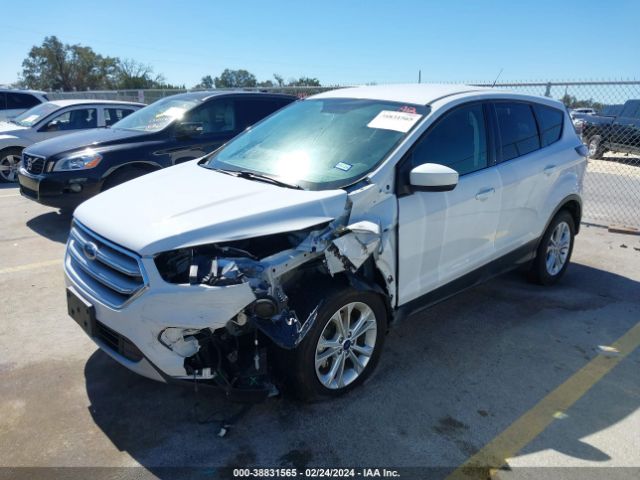 1FMCU0GD3HUA60977 Ford ESCAPE SE