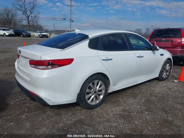 KIA Optima Lx 2018 5XXGT4L30JG251460 Image 4