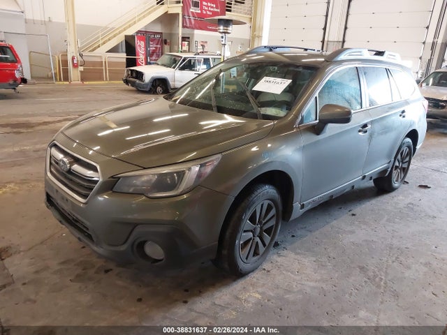 Subaru Outback 2.5i Premium 2018 4S4BSAFC2J3381338 Image 2