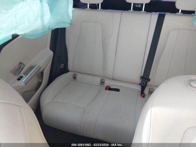 W1N4N4GB9NJ393122 Mercedes-Benz GLA 250