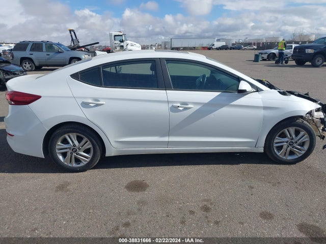 Hyundai Elantra Value Edition 2018 5NPD84LFXJH226228 Image 14