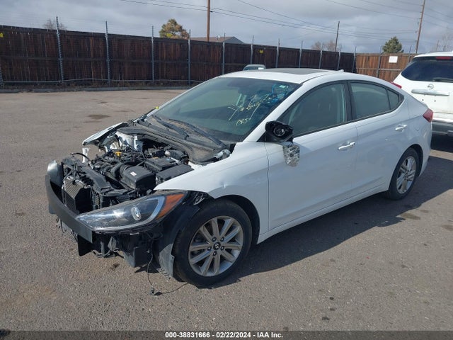 Hyundai Elantra Value Edition 2018 5NPD84LFXJH226228 Image 2
