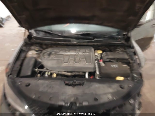 1C3CCCDG3FN553450 Chrysler 200 S