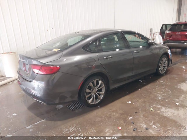 1C3CCCDG3FN553450 Chrysler 200 S