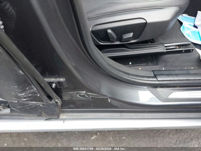 WBXHU7C31J5L05116 BMW X1 Sdrive28i