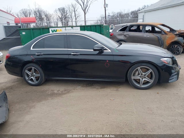 Mercedes-Benz E 300 2018 WDDZF4JB1JA321494 Image 13