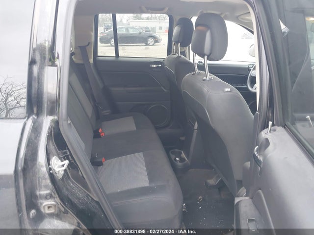 Jeep Compass Sport 4x4 2017 1C4NJDBB2HD106897 Image 8