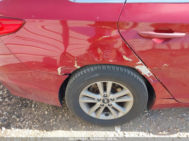 Hyundai SONATA SE 2015 5NPE24AFXFH075004 Image 6