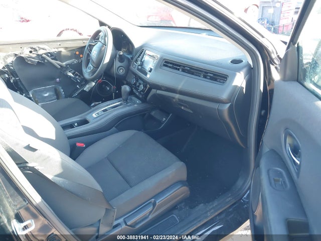 Honda HR-V LX 2019 3CZRU6H31KG715388 Image 5
