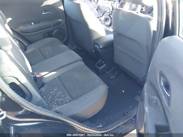 Honda HR-V LX 2019 3CZRU6H31KG715388 Image 8