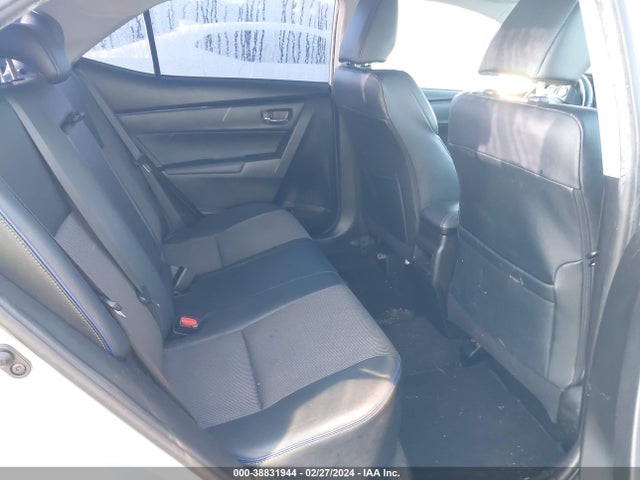 Toyota COROLLA SE 2018 5YFBURHE8JP823445 Image 8