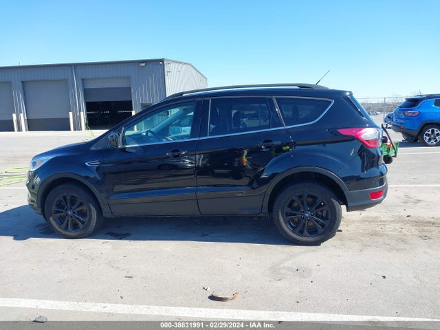 Ford ESCAPE SE 2018 1FMCU9GD7JUA75427 Image 15