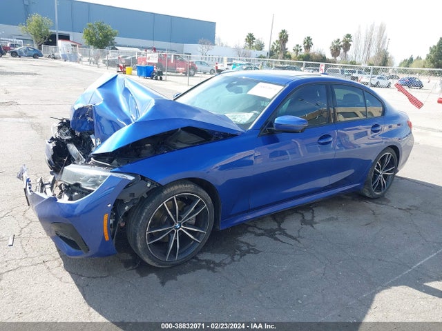 BMW 330I 2019 WBA5R1C53KAE81660 Image 2