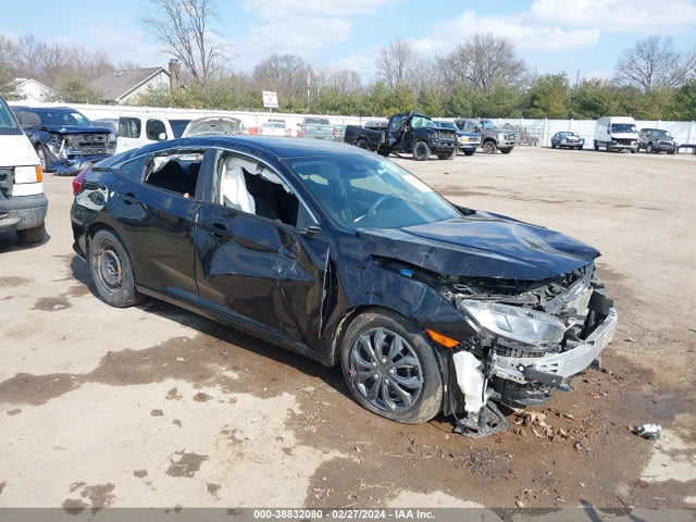 Honda Civic Lx 2019 2HGFC2F60KH582948 zdjęcie główne