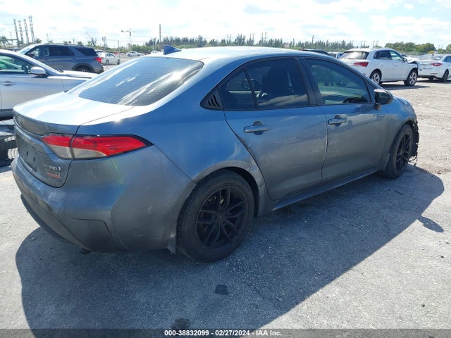 Toyota Corolla Hybrid Le 2021 JTDEAMDE4MJ011745 Image 4