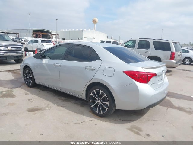 Toyota COROLLA SE 2019 2T1BURHE3KC217990 Image 3