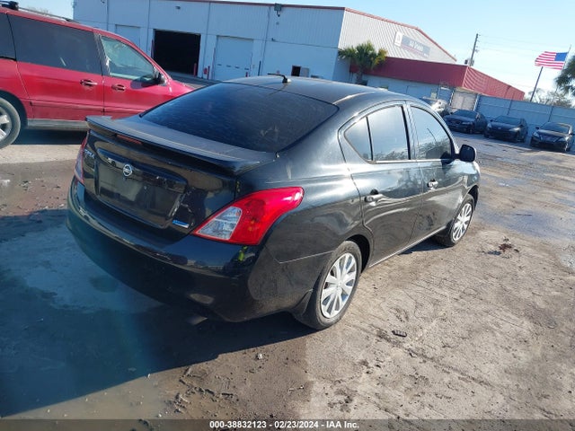 Nissan Versa 1.6 S+ 2014 3N1CN7AP0EL847276 Image 4
