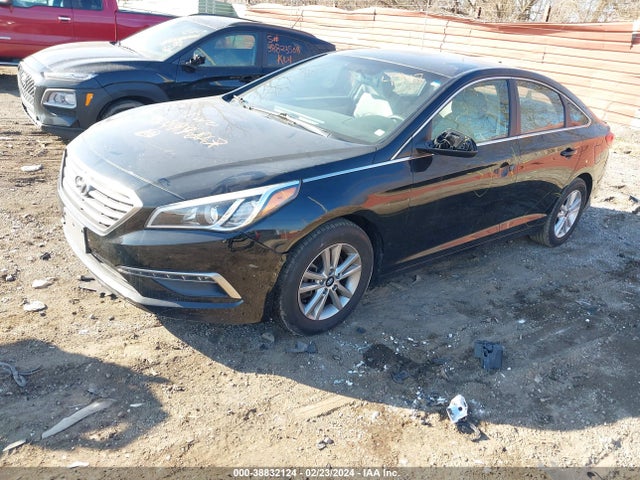 Hyundai SONATA SE 2015 5NPE24AF3FH164347 Image 2