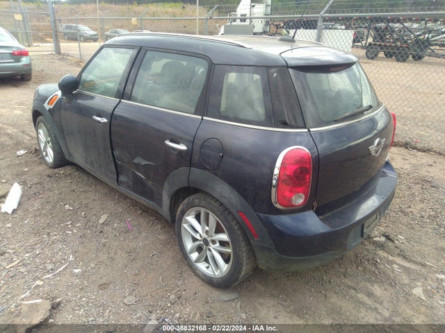 2011 MINI COOPER COUNTRYMAN WMWZB3C57BWM00368 Photo 2