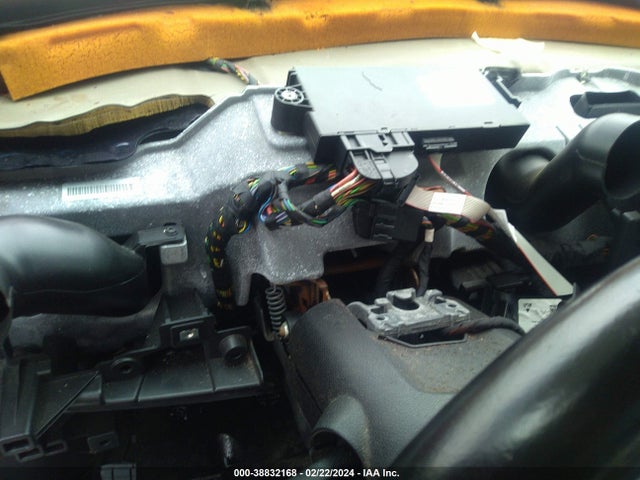 2011 MINI COOPER COUNTRYMAN WMWZB3C57BWM00368 Photo 6