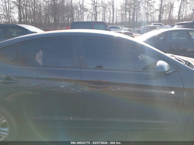 Hyundai ELANTRA SEL 2020 5NPD84LF3LH626103 Image 13