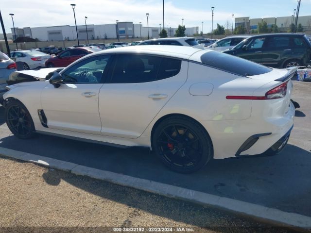 KNAE35LD8N6103788 KIA Stinger Gt-line