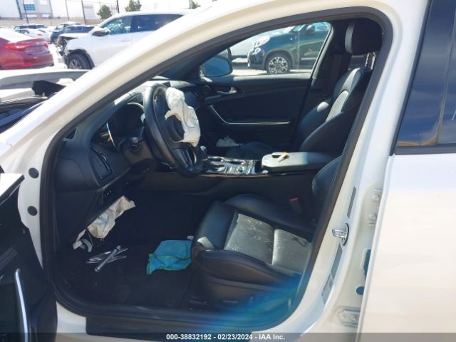 KNAE35LD8N6103788 KIA Stinger Gt-line