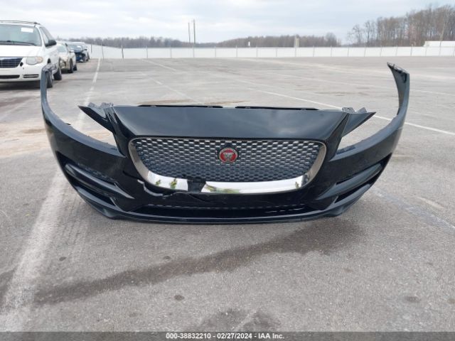 SADCK2BN7HA088468 Jaguar F-pace 20d Prestige