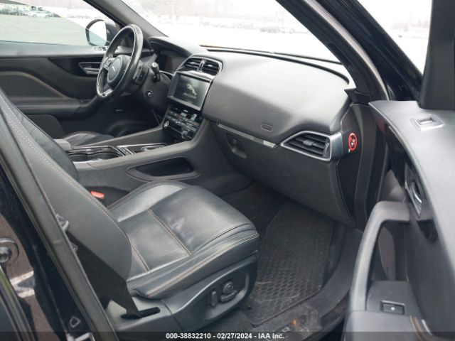 SADCK2BN7HA088468 Jaguar F-pace 20d Prestige