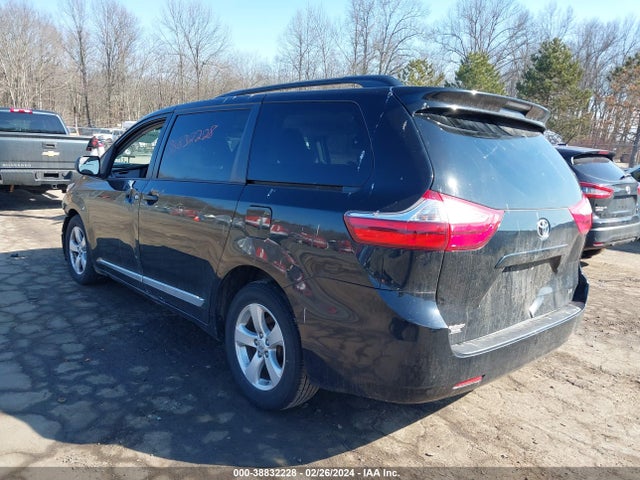 Toyota Sienna Le 8 Passenger 2015 5TDKK3DC2FS553974 Image 3